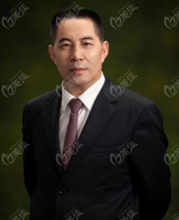 重庆星荣整形外科医院李世荣