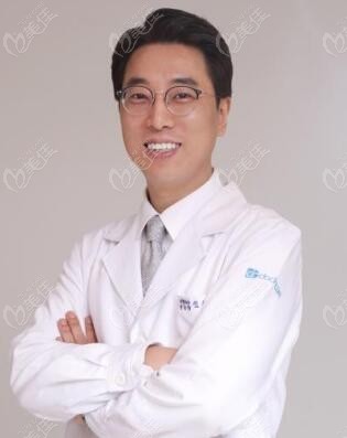 韩国Dr.朵整形外科医院林赞洙