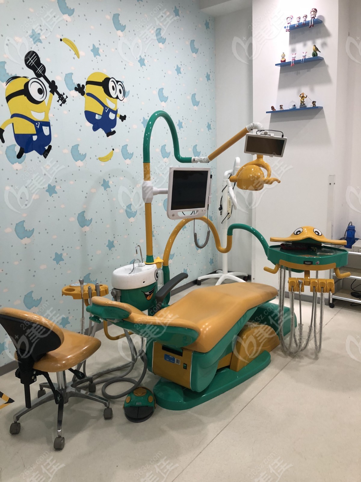 未来口腔儿童诊疗室