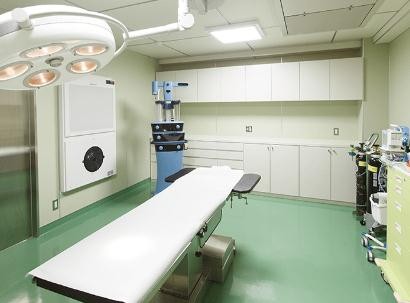 手術(shù)臺(tái)