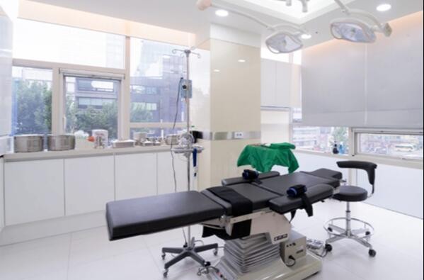 韩国乐美尔整形外科手术室
