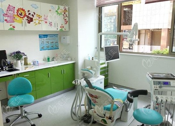 海口三葉口腔兒牙診室