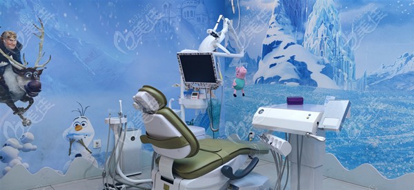 这是鹤壁淇河牙科就诊室