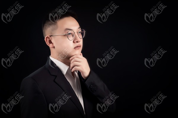 美光口腔正畸醫(yī)生唐澤