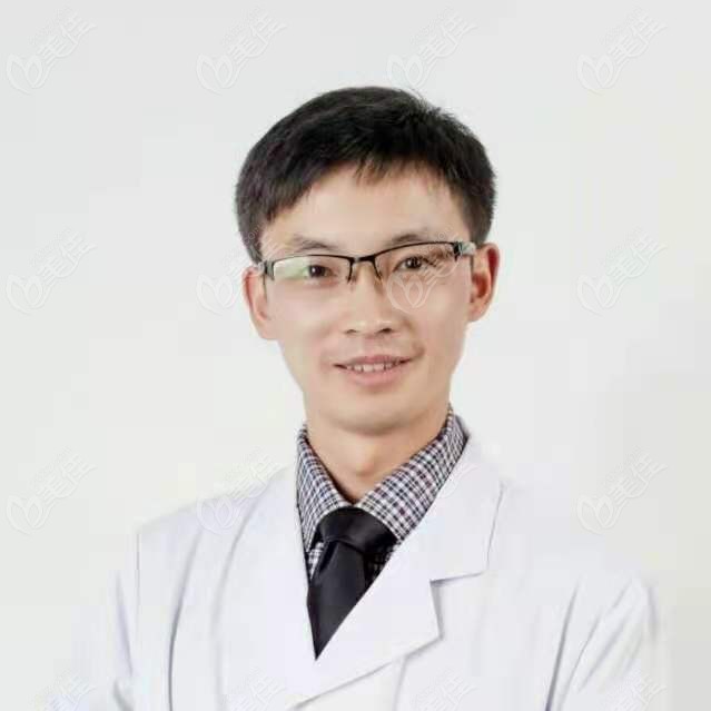 刘光源是成都西部中西医结合医院坐诊医生