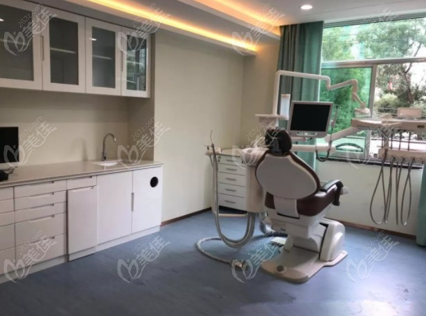 石家庄牙博士口腔室内就诊环境及牙椅