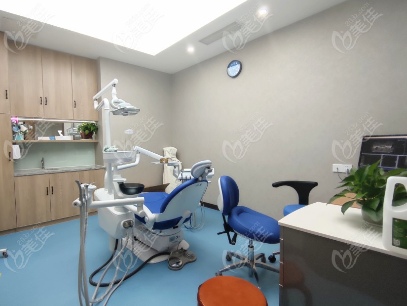 宁波美莱口腔室内就诊环境及牙椅