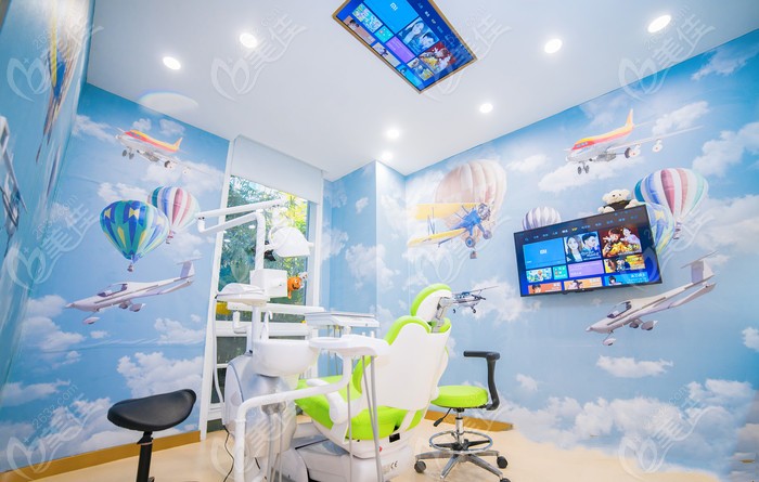 这是萌芽齿科的儿童就诊室