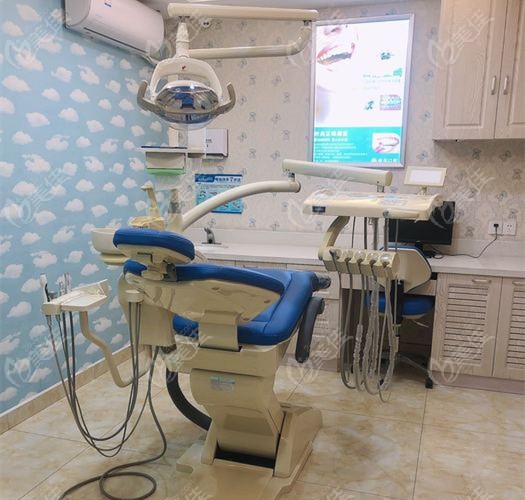 齿尔口腔的儿童治疗室
