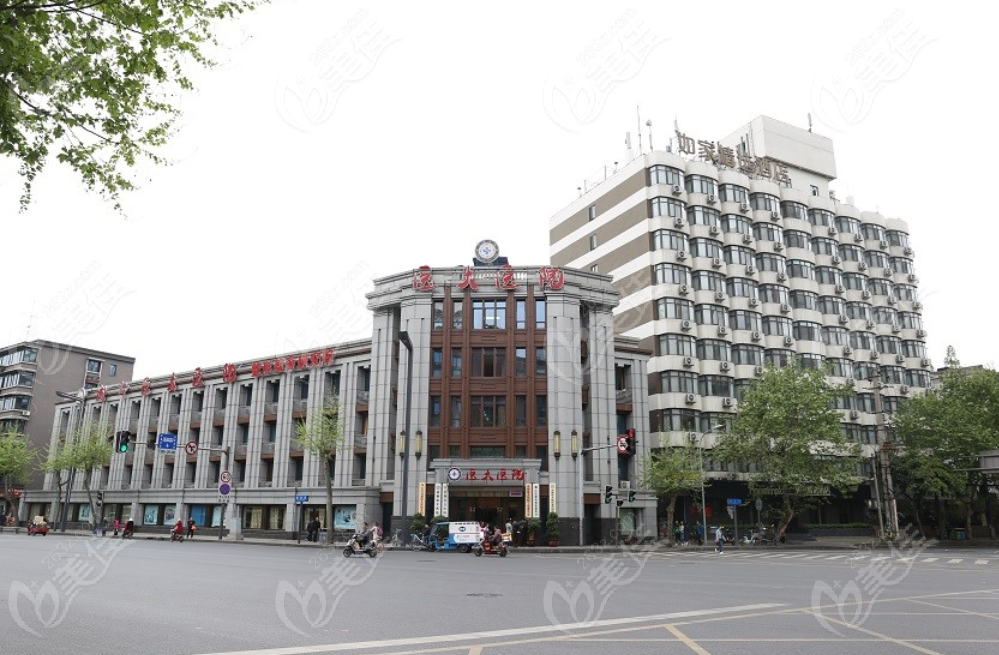 成都<!--<i data=20240703-sp></i>-->医院外观图