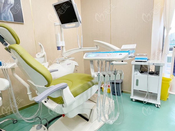 杭州哲德口腔门诊部诊疗室
