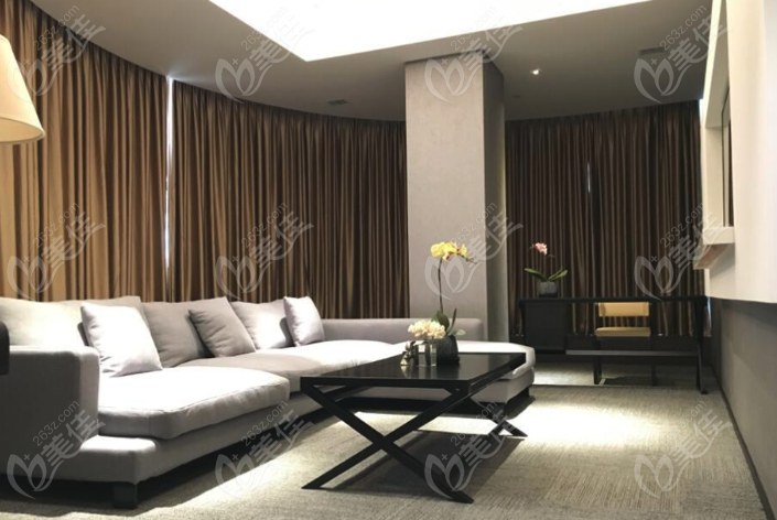 上海薇琳医疗美容沙发休息区
