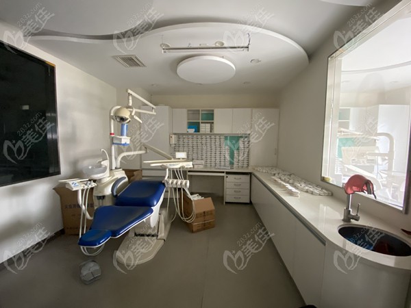 武汉清华阳光口腔医院种植牙手术室