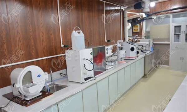 杭州富阳品湖口腔消毒室