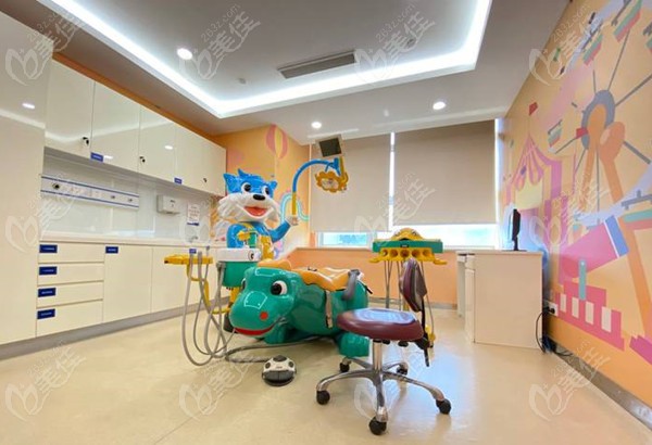 重庆大坪拜博口腔医院儿童治疗区域