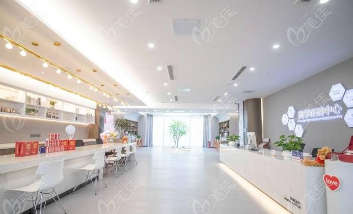 青岛优诺口腔医院环境图展示