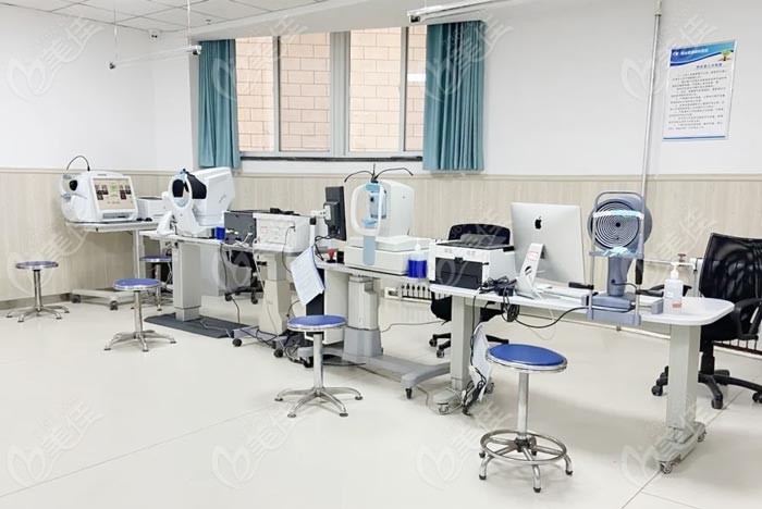 康爱眼科医院引进的多项验光设备