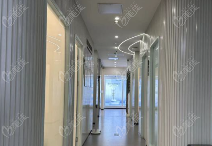 北京京城皮肤医院医生名单含祛疤和打玻尿酸好的医生