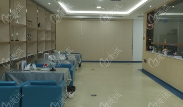 西安佰视佳眼科和华厦眼科是一家吗