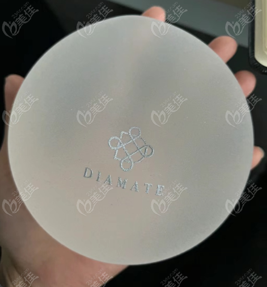 隆胸假体铂蕴假体的特点介绍