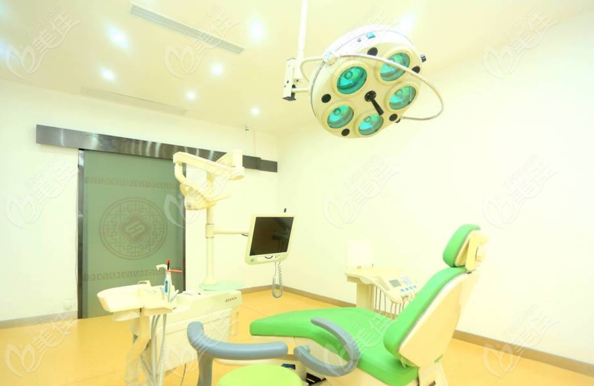 上海赫尔森医院种植牙手术室