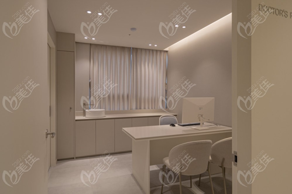 韩国summer诊所室