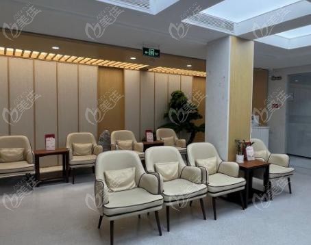 北京美冠塔口腔潘家园店收费价格表