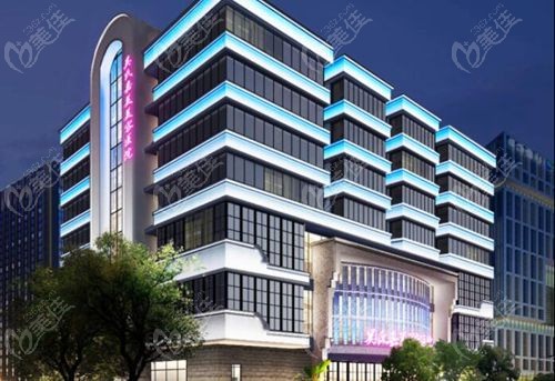 莊蔚強(qiáng)醫(yī)生退休后去昆明吳氏嘉美醫(yī)院了 莊蔚強(qiáng)醫(yī)生退休后去昆明吳氏嘉美醫(yī)院了