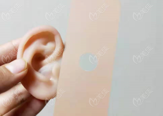 仿真义耳之硅胶耳朵量身定制需要多久能佩戴？价格要多少钱？