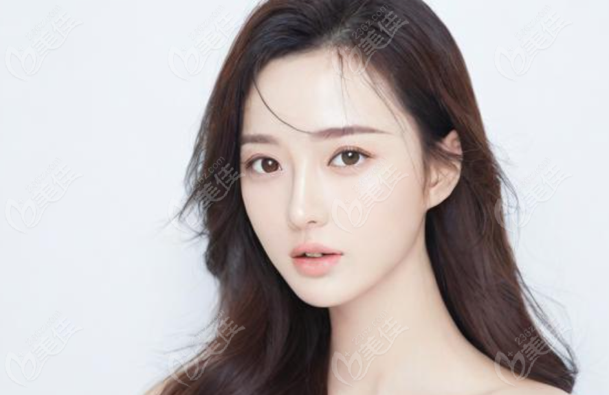 蘇映軍疤痕修復(fù)費用:2025新版價格下調(diào),瘢痕疙瘩修復(fù)8K+/剖腹產(chǎn)疤1W+   美佳網(wǎng)
