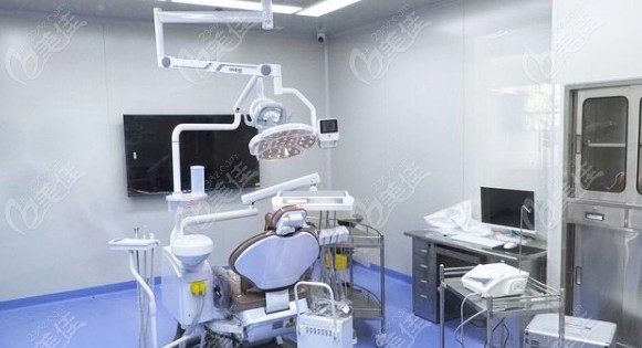 温州好牙医口腔门诊部就诊室