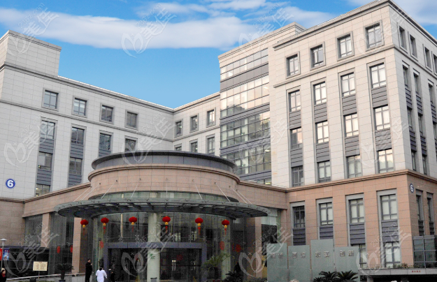 复旦大学附属眼耳鼻喉科医院眼科价格表
