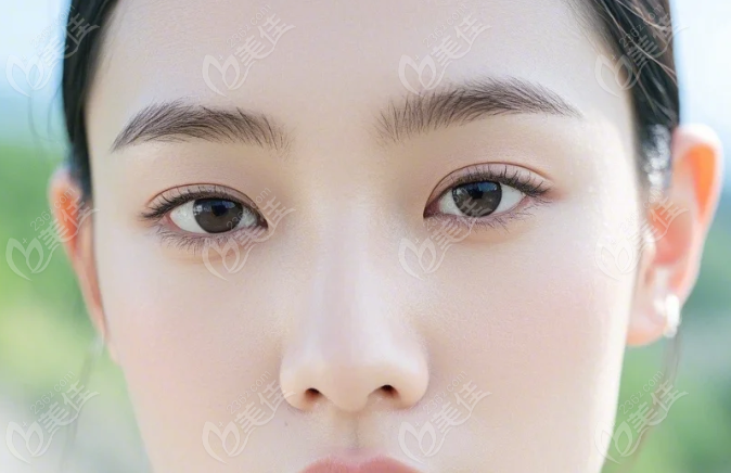 北京八大处去眼袋找谁？