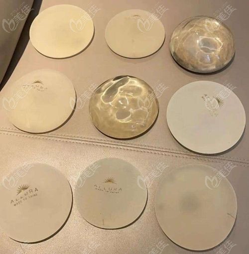 沈正宇假体隆胸价格表