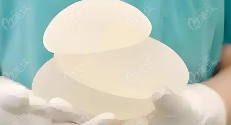 夢(mèng)縈假體優(yōu)勢(shì)三：不用按摩