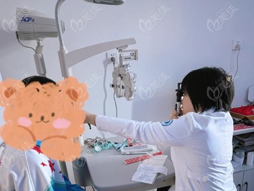 吉大二院自强院区眼科近视手术哪个医生好