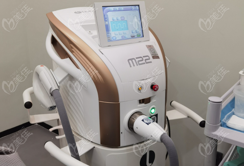 M22超光子