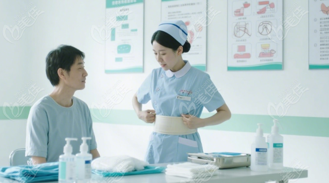 病理性腹壁功能重建