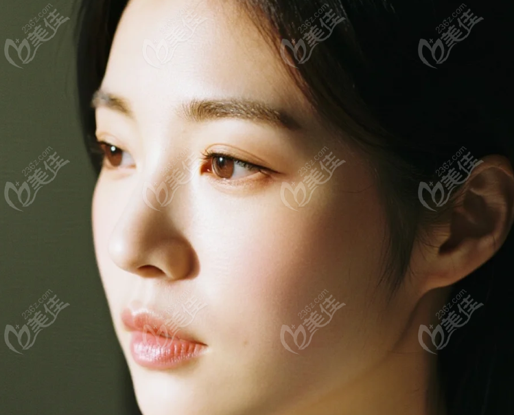 婕尔玻尿酸打了一年没吸收？揭秘婕尔玻尿酸优缺点与潜在副作用风险