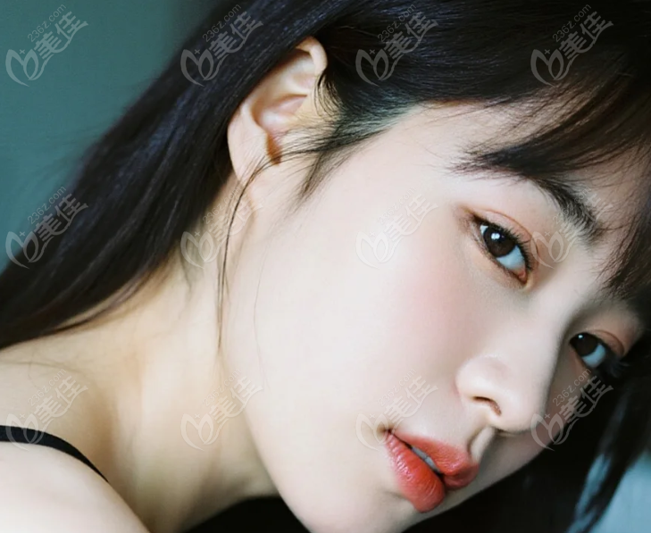 贵阳华美紫馨邹大龙隆胸，个性化方案显