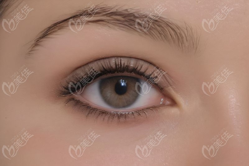 一、北京同仁眼科接英簡(jiǎn)歷：從醫(yī)20年的角膜病“老炮兒”