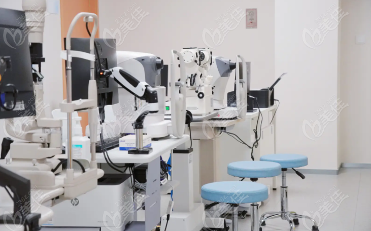 哈爾濱愛爾眼視光醫(yī)院近視手術(shù)價(jià)格