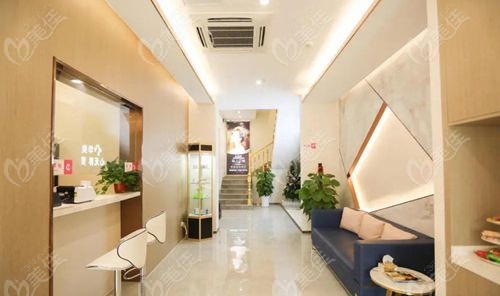 李建东维维胸部提升三大预约方式