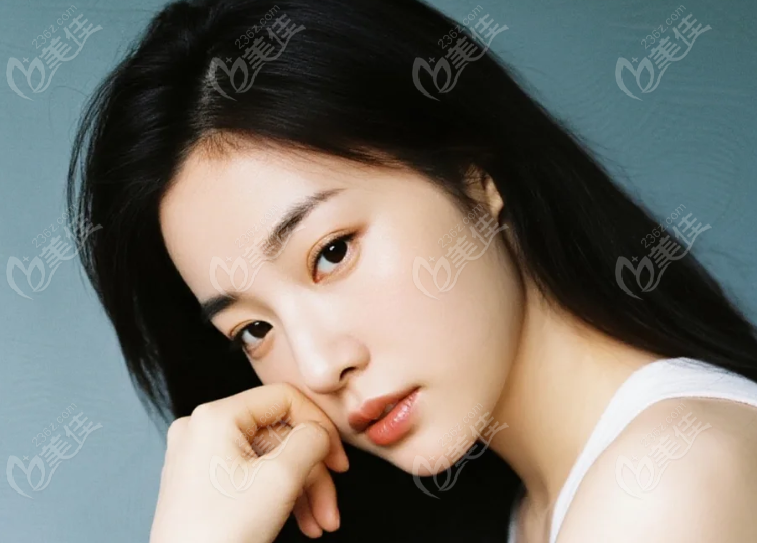 为啥越来越多人关注温州和平刘照文全切双眼皮手术？