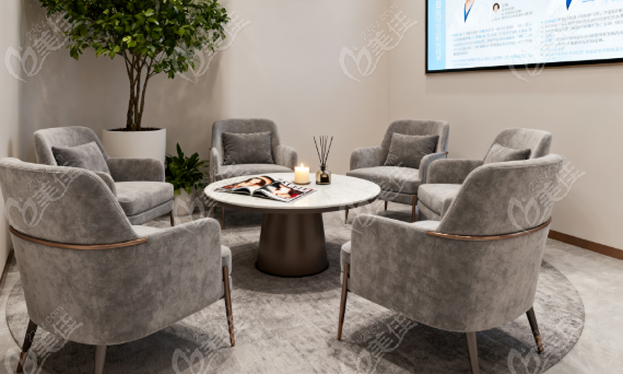 成都百齡醫(yī)療美容醫(yī)院電話