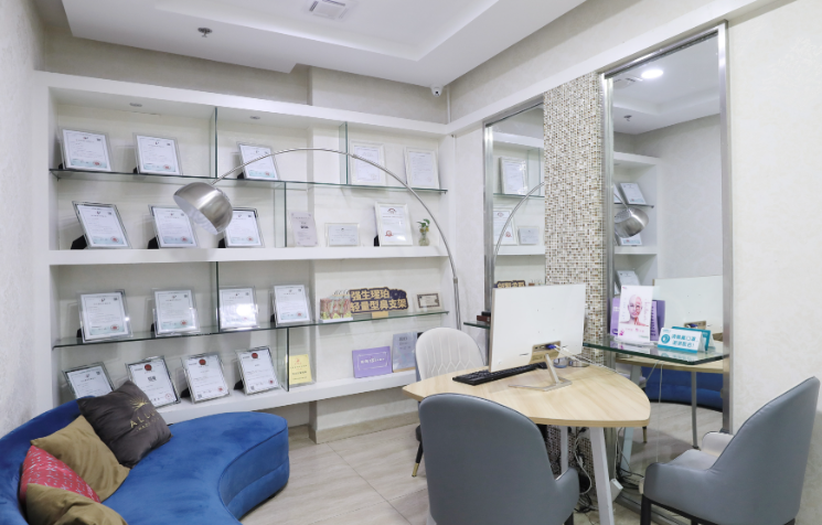 保定珍潤整形有做過失敗的范例嗎？顧客雙眼皮修復(fù)很成功