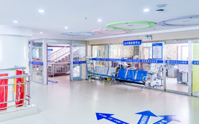 赤峰朝聚眼科醫(yī)院特色科室及醫(yī)生團(tuán)隊(duì)