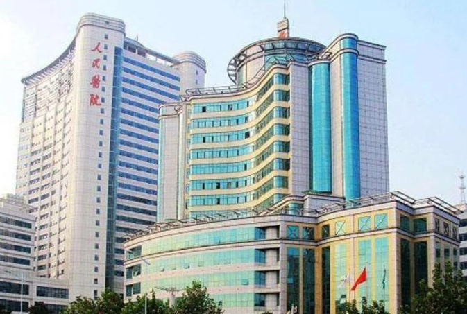 武漢大學(xué)人民醫(yī)院趙月強(qiáng)醫(yī)生脂肪填充多少錢