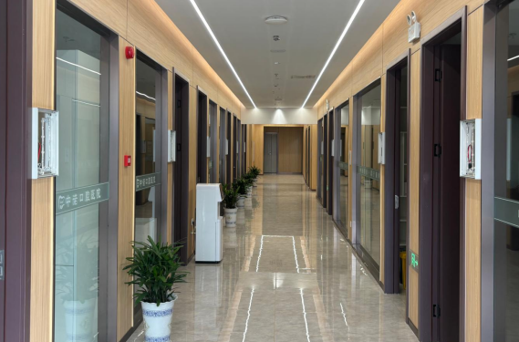 荊州中諾口腔種牙價格表