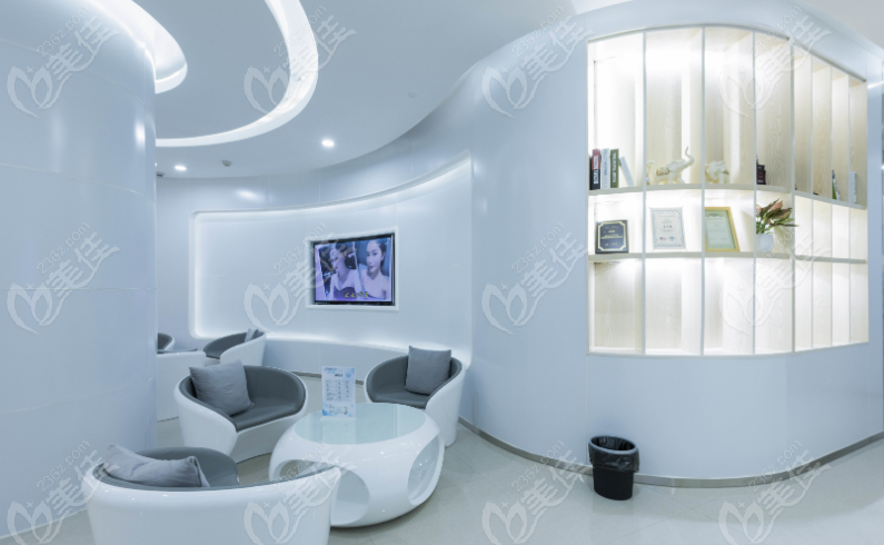 杭州清锴李保锴范例说话